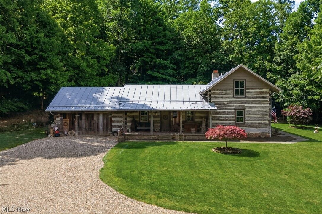 Property Photo: 609 McBride Road OH 44905