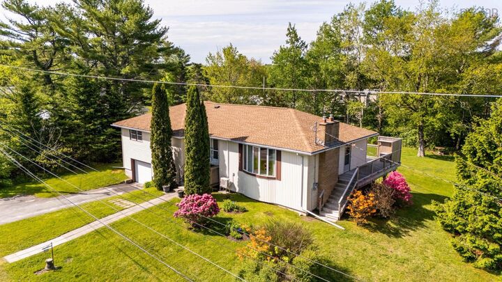 Property Photo:  4 Allen Drive  NS B0N 1Z0 