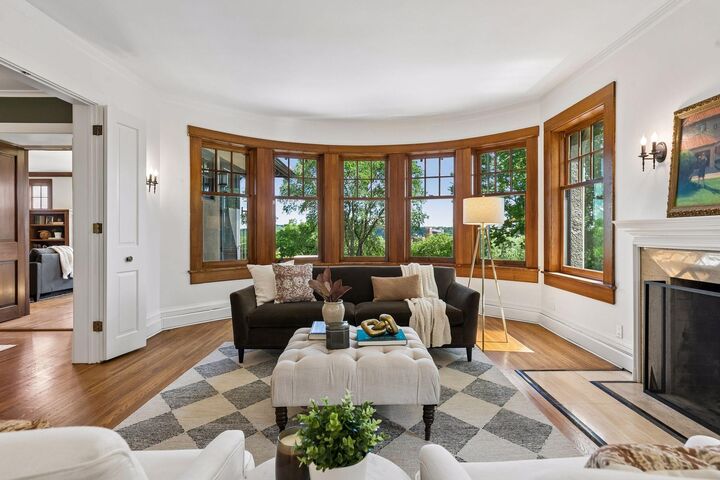 Property Photo: 42 Kenwood Parkway MN 55105