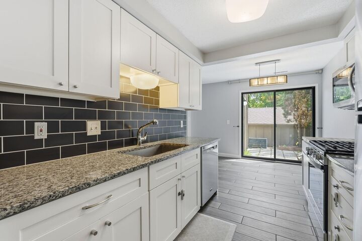 Property Photo: 1827 Yuma Lane N MN 55447