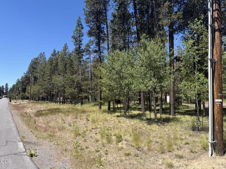 Property Photo: 17386 Golden Eye Drive OR 97707