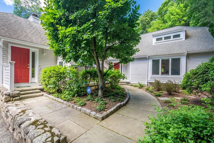 Property Photo:  15 Fieldstone Dr  MA 01890 