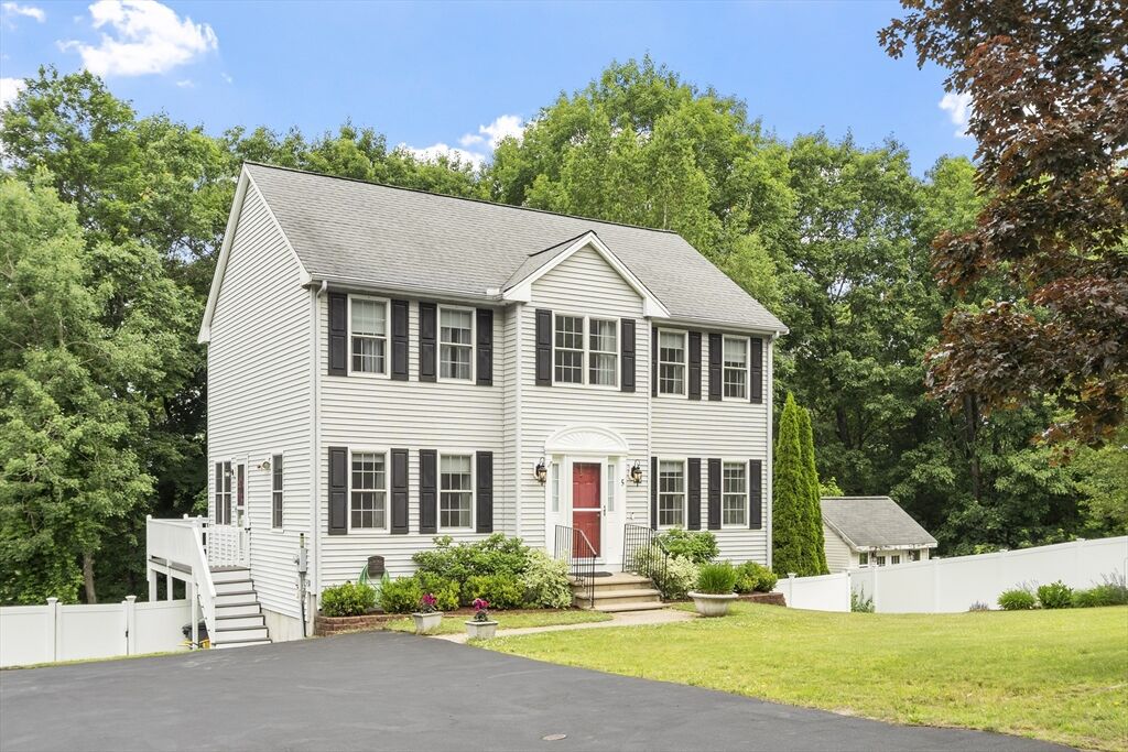 Property Photo:  5 Nathan Drive  MA 01510 