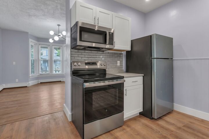 Property Photo: 39 Hope St 1 MA 02730