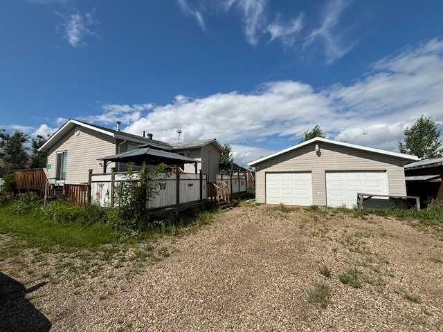 Property Photo: 103 3rd Avenue AB T0H 2T0