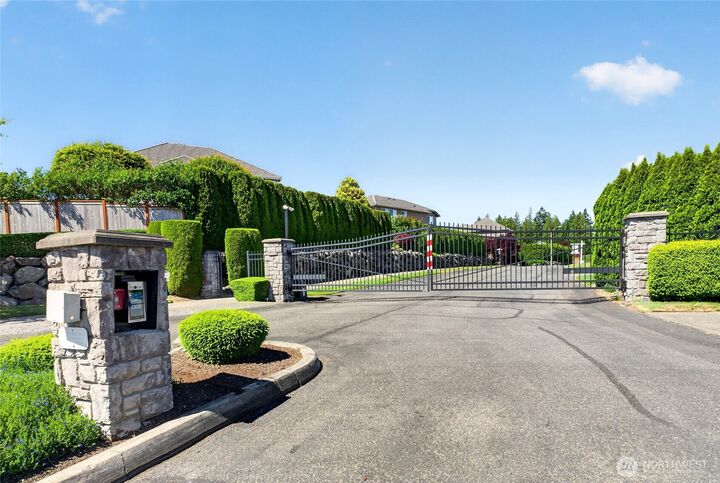 Property Photo:  32  Mount Rainier Loop E  WA 98391 