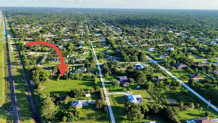 Property Photo: 16546 74th Avenue N FL 33418