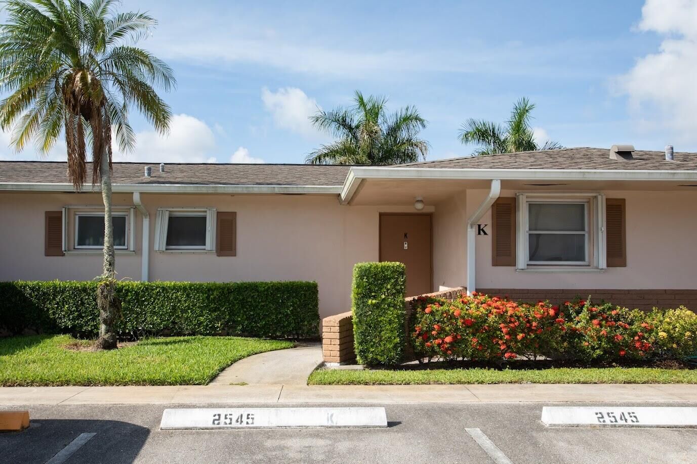 Property Photo:  2545 Dudley Drive W K  FL 33415 