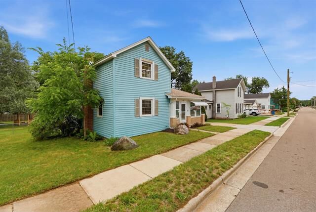 Property Photo:  419 N Monroe Street SE  MI 49331 