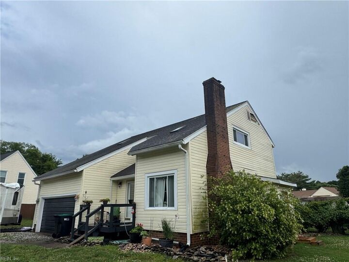 Property Photo: 205 Plains View Rd VA 23188