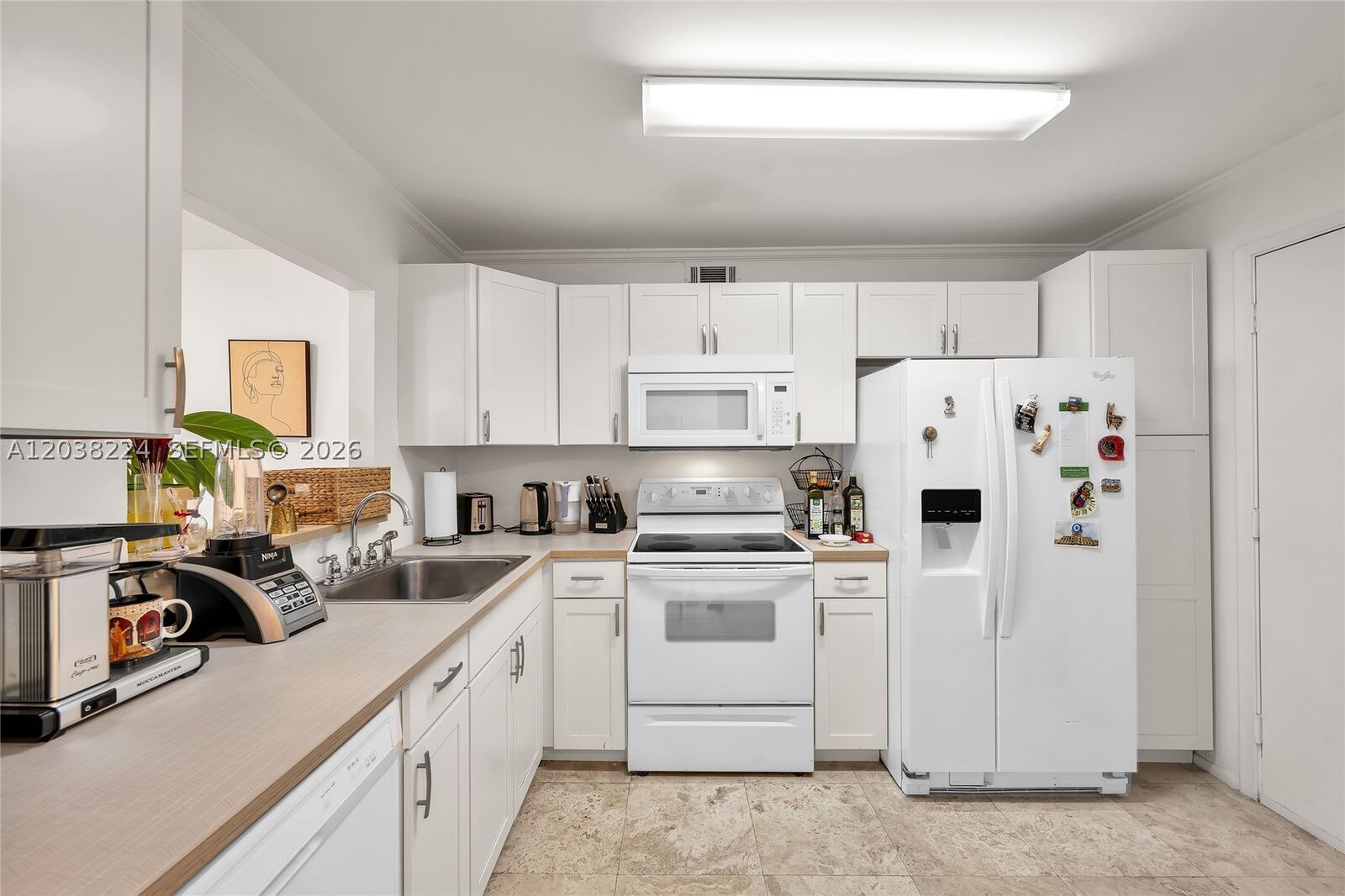 Property Photo:  1020 Meridian Ave 715  FL 33139 