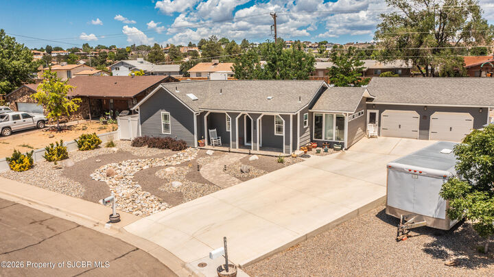 Property Photo:  2708 Zia Court  NM 87401 