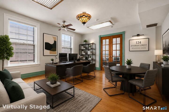 Property Photo:  124 Jefferson Street 2nd Floor  CT 06106 