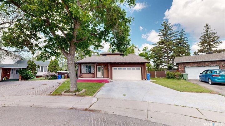 55 Noonan Road — photo 1