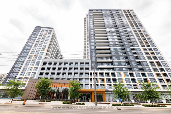 7950 Bathurst Street 1502 — photo 1