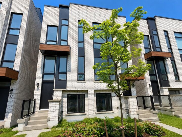 19 Innes Avenue — photo 1