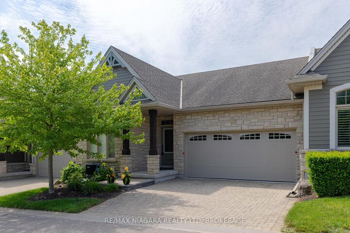 19 Crimson Drive — photo 1