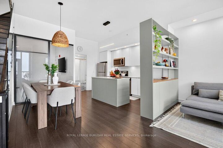 5240 Dundas Street B209 — photo 1