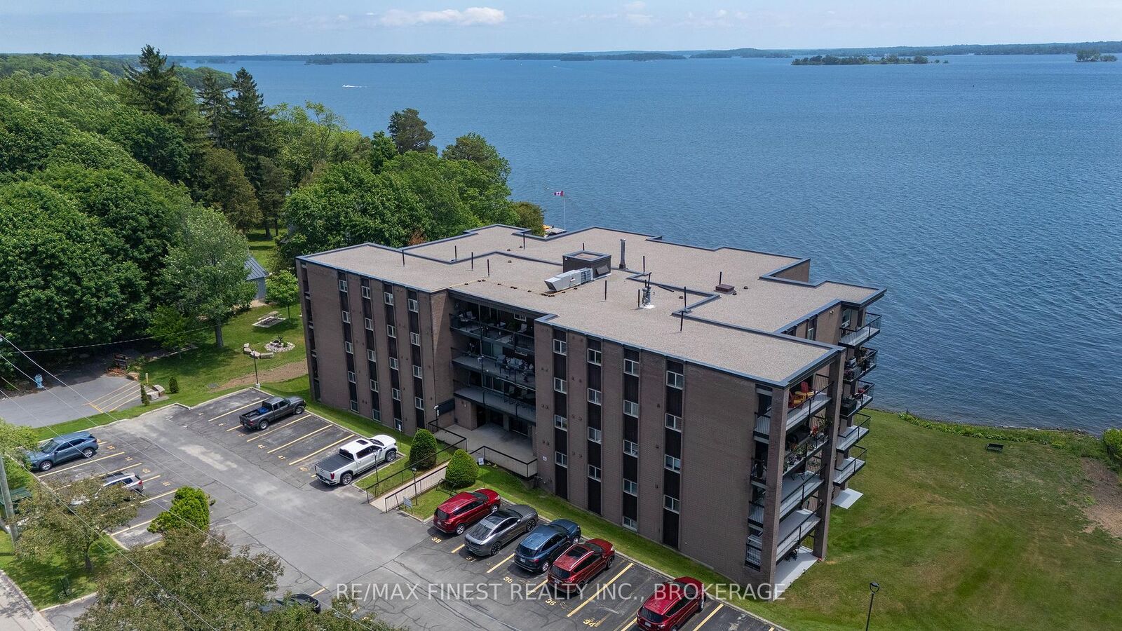 Property Photo: 610 William Street S 101 ON K7G 3A4