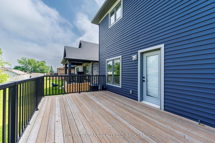 Property Photo: 3816 Simpson Lane ON L0S 1S0