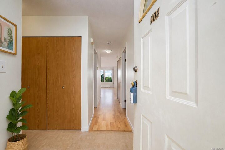 Property Photo: 9916 Daniel St #204 BC V0R 1K1