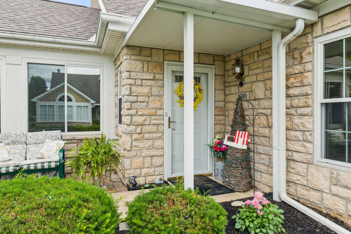 Property Photo: 2690 Prestwick Village Circle OH 45503