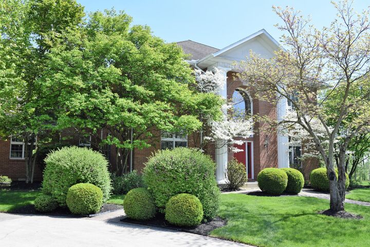 Property Photo: 1776 Appian Way OH 45503