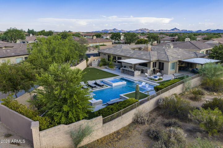 Property Photo:  22936 N 39th Place  AZ 85050 