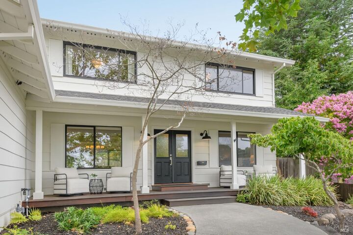 Property Photo:  727 Cindy Lane  CA 94952 