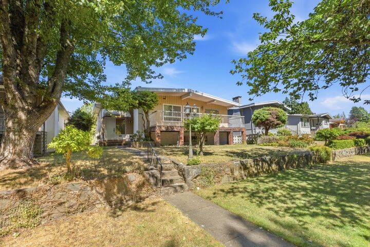 Property Photo: 3055 Rosemont Drive BC V5S 2C8