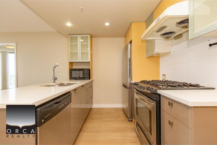 Property Photo:  7080 No. 3 Road 1507  BC V6Y 0B5 