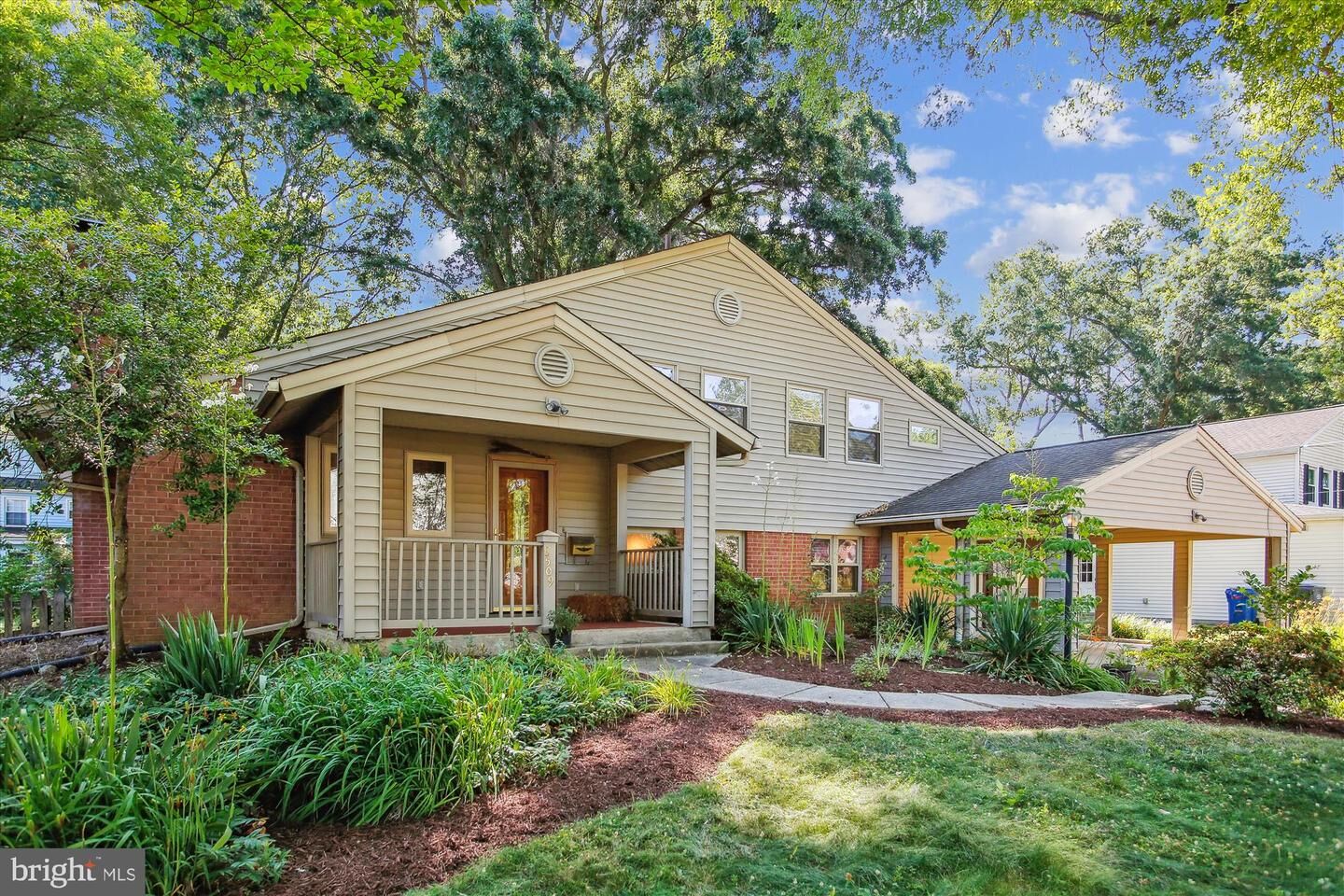 Property Photo: 8509 Cyrus Place VA 22308
