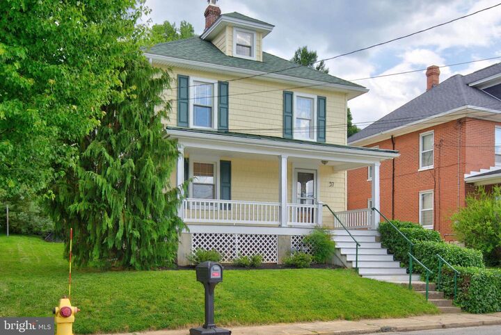 Property Photo: 37 S Constitution Avenue PA 17349