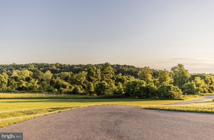 Property Photo: 410 Walnuttown Road PA 19522