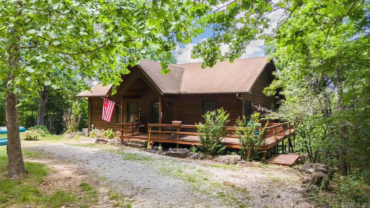 Property Photo: 312 Shadow Oak Lane AR 72554