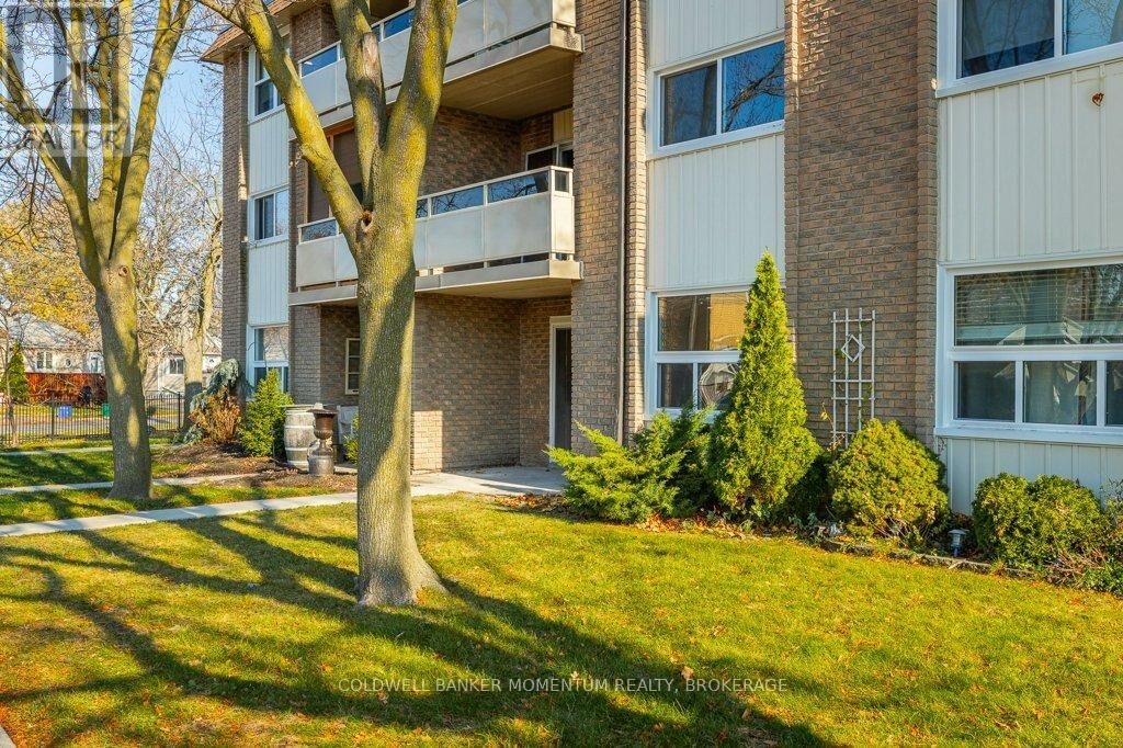Property Photo: 41 Rykert Street 103 ON L2S 1Z2