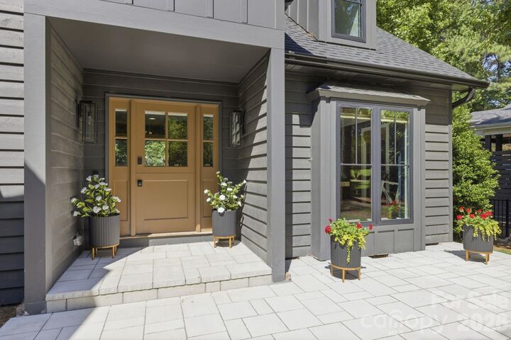 Property Photo: 19624 Meta Road NC 28031
