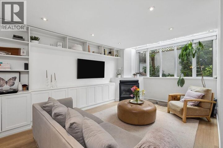 Property Photo:  1949 West 8th Avenue  BC V6J 1W2 