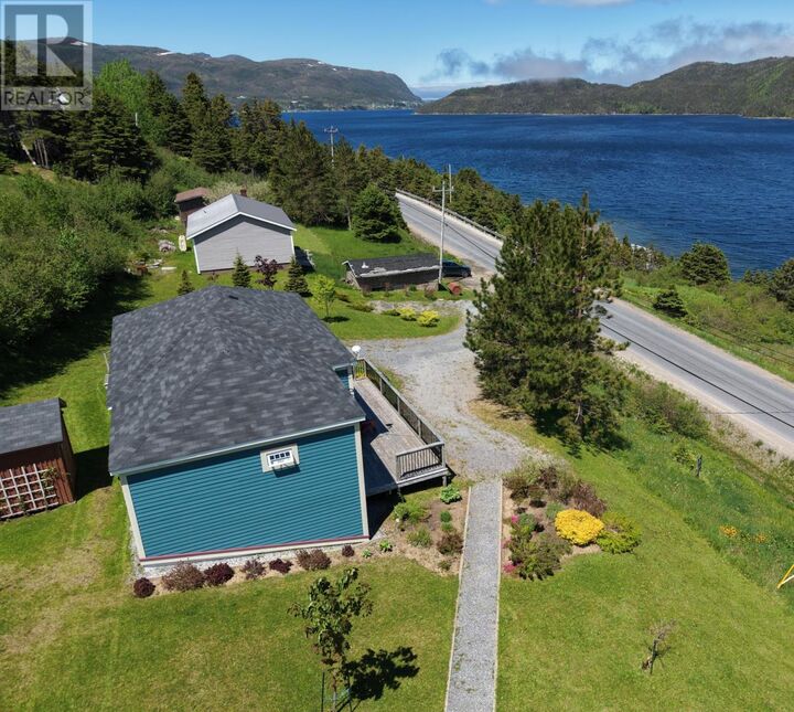 Property Photo:  163-165 Tableland Drive  NL A0K 1K0 