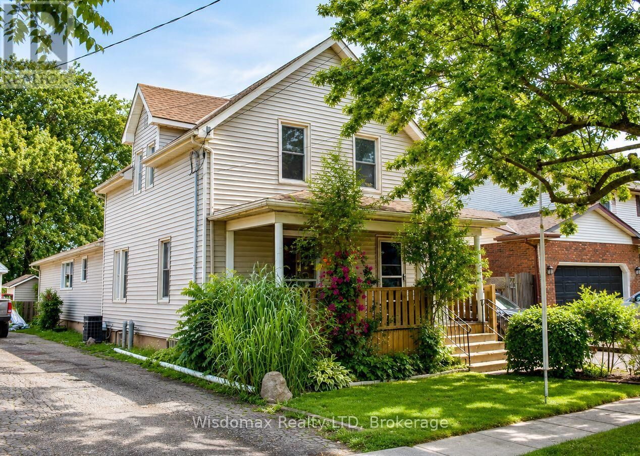Property Photo: 10 Rose Avenue ON L2V 3C3