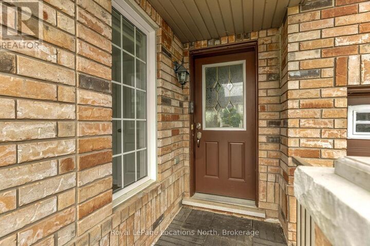 Property Photo: 16 Ferris Lane ON L9R 0H9