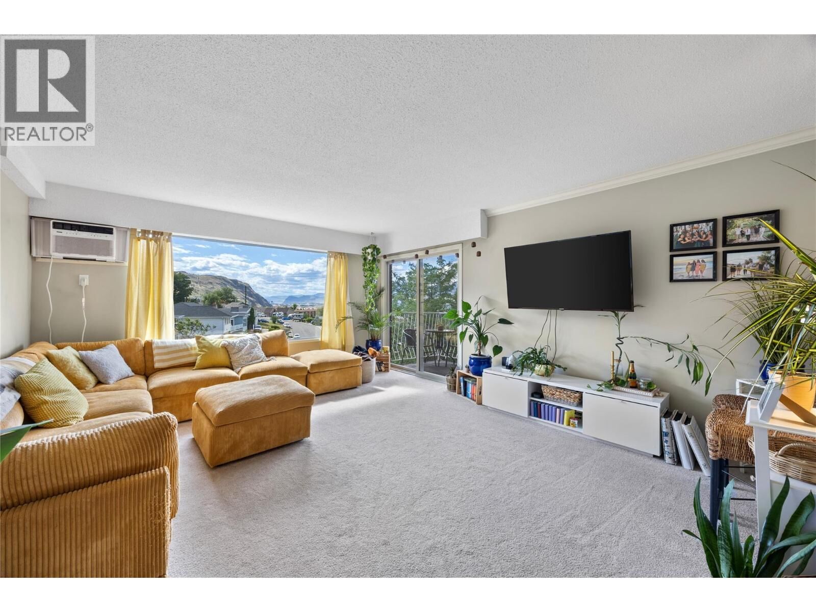 Property Photo: 320 Powers Road 5 BC V2C 1V1