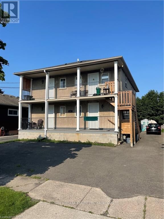 Property Photo: 117 Lyons Avenue C ON L3B 1L9