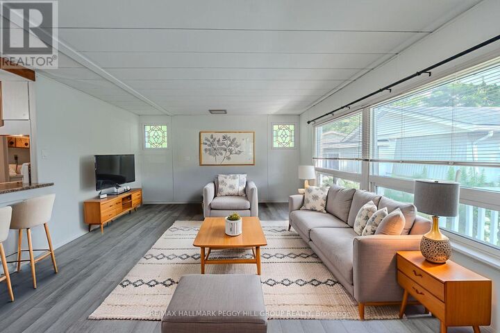 Property Photo: 85 Hawthorne Drive ON L9S 1N5