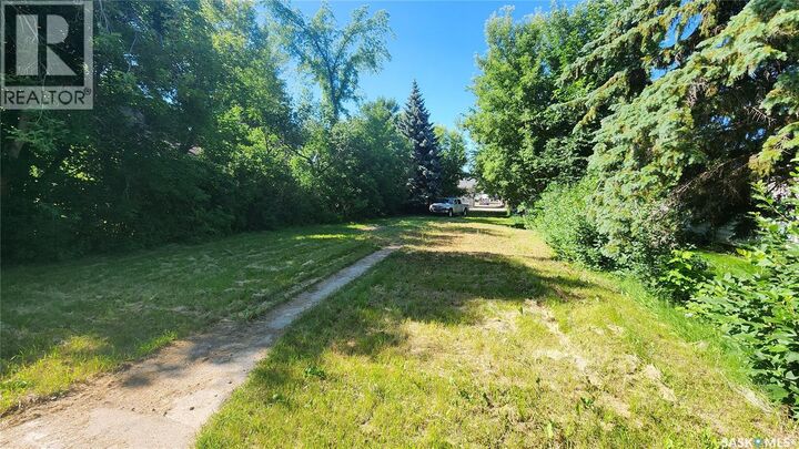 Property Photo:  131 5th Avenue  SK S0A 2P0 