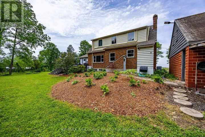 Property Photo: 909 James Street ON N4B 2E3