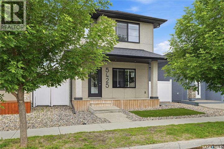 Property Photo:  5425 Campling Avenue  SK S4W 0L6 