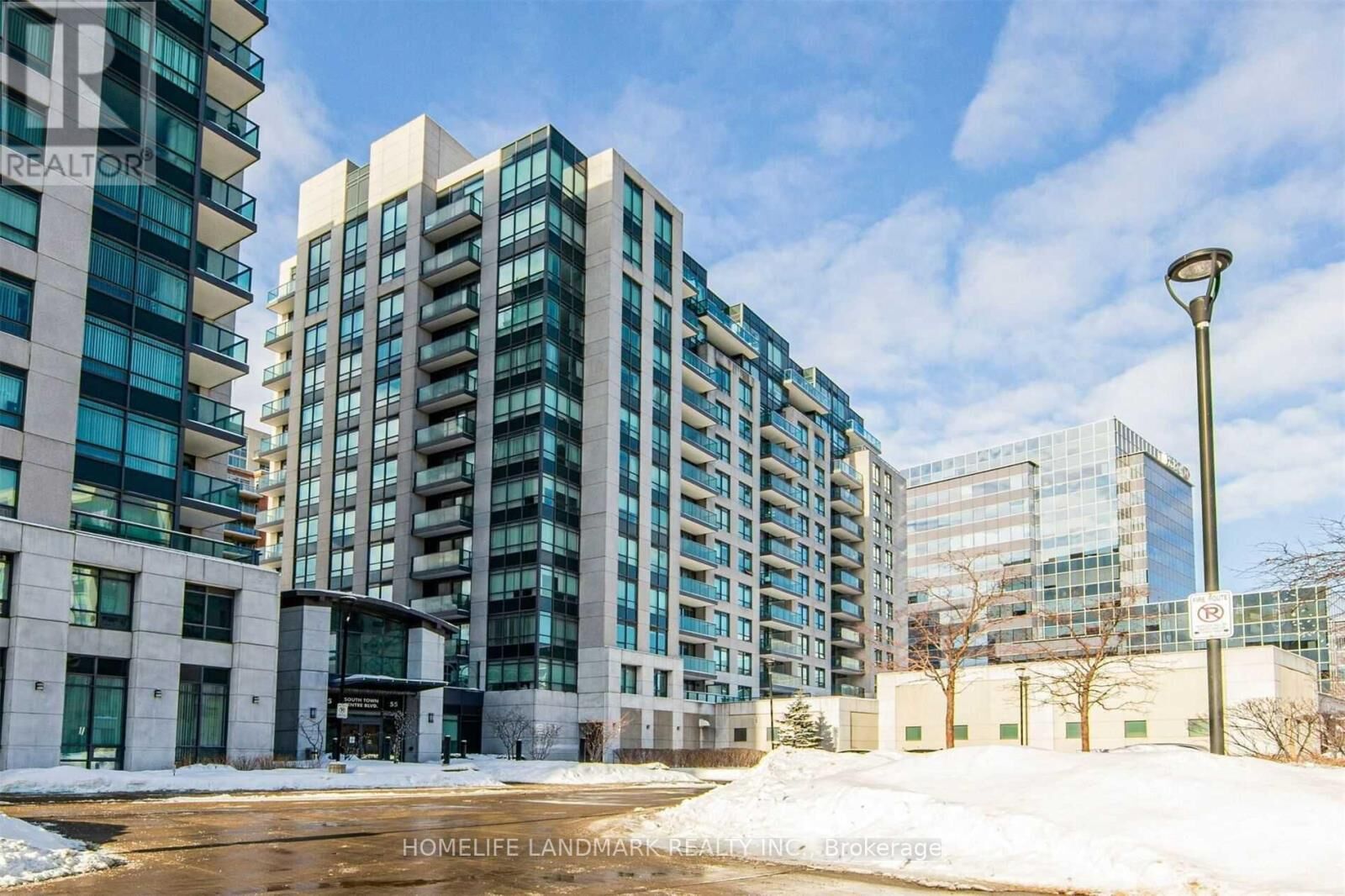Property Photo: 55 South Town Centre Boulevard 209 ON L6G 0B1