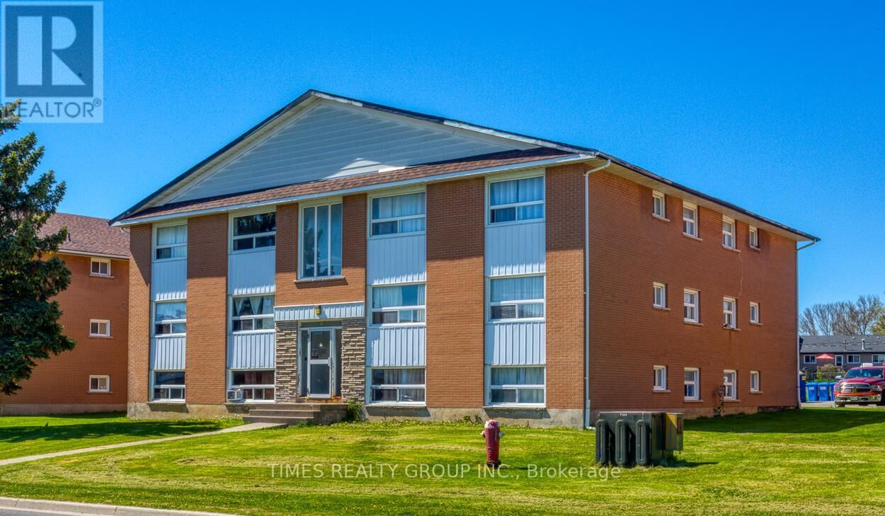 Property Photo:  1 Keitha Drive #2  ON K7N 1B7 