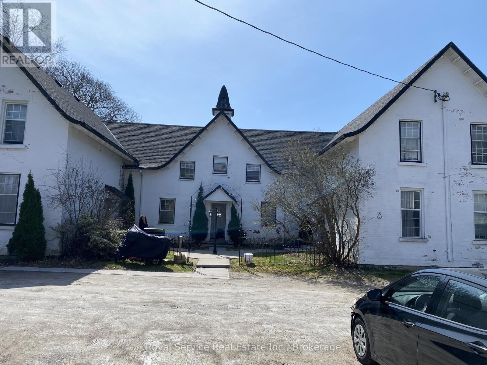 Property Photo:  33 Brook Road South 1  ON K9A 4G3 